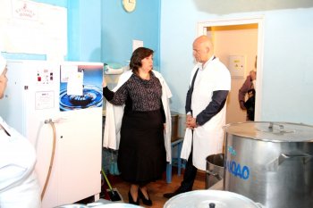 Геннадий Труханов познакомился с работой детских садов