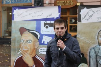 Одесситам сегодня показали, что курят в общественных местах только жлобы