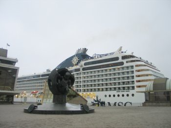 Последний в этом году визит в Одессу лайнера MSC MUSICA 