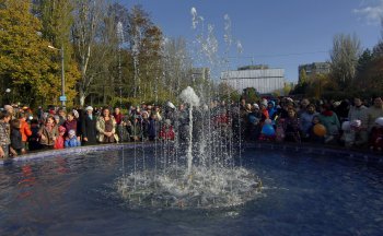 Сегодня в парке Горького открыли фонтан