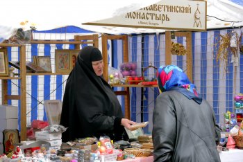 В Одессу на православную ярмарку приехали верующие со всей Украины
