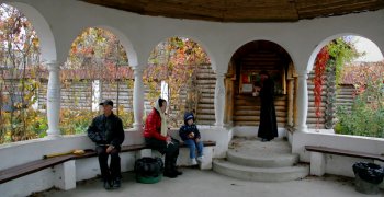 В Одессу на православную ярмарку приехали верующие со всей Украины
