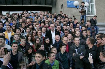 Кличко в Одессе: Фотосессия под  тыквы
