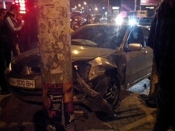 Трагическое завершение ночной гонки в Одессе (фото)