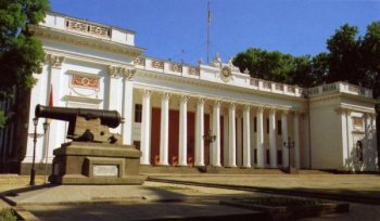 Депутаты приняли отставку Костусева