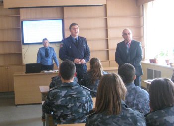 Отряд одесских лицеистов продемонстрировал искусство рукопашного боя (фото)