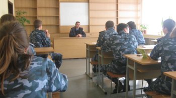 Отряд одесских лицеистов продемонстрировал искусство рукопашного боя (фото)