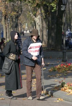 Сессия горсовета: Без мэра, но пришел Чекита!