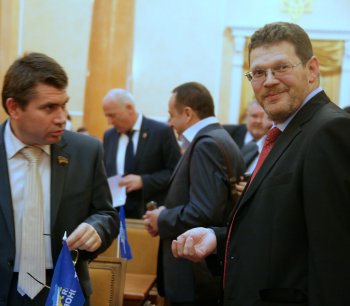 Сессия горсовета: Без мэра, но пришел Чекита!