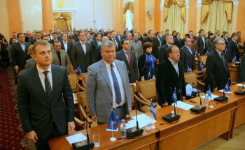 Сессия горсовета: Без мэра, но пришел Чекита!