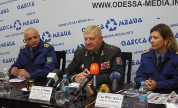 В следующем году украинская армия переходит на контрактную основу