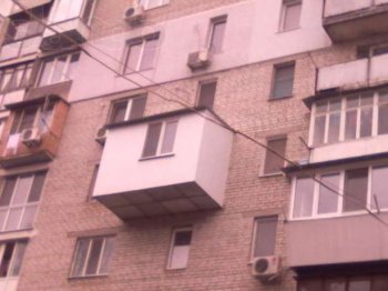 Одесситам предложат очистить фасады от лишней мишуры