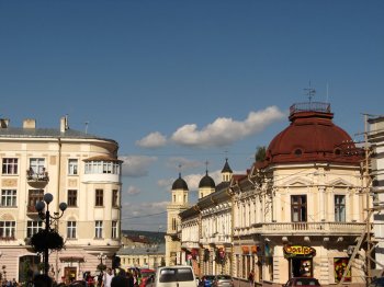 Одесский банк «Пивденный» открывает в Черновцах первое отделение