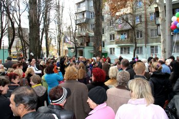 Могут, когда хотят: силами ЖКС в одесском дворе сделали реконструкцию (фото)