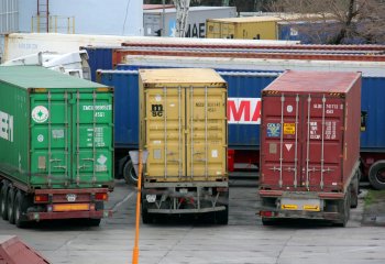 Причина очереди в портах из-за длительного скарирования GPS-пломб