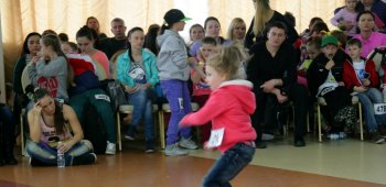 В Одессе открылся фестиваль спортивного танца «Алые паруса» (фото)
