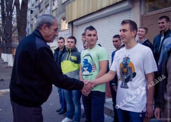 Одесские студенты: После избиения девушки преступник пытался скрыться  