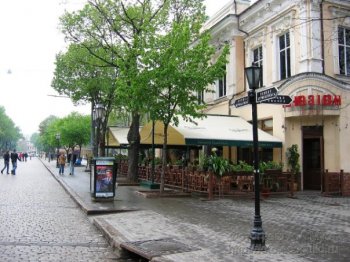 Одесская епархия проводит на Дерибасовской акцию