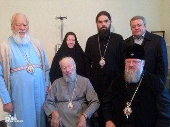 Митрополит Агафангел посетил митрополита Владимира в клинике
