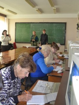 Одесские пенсионеры массово идут на компьютерные курсы