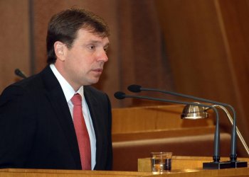Николай Скорик: «Необходимо активизировать темпы привлечения инвестиций в сельское хозяйство»