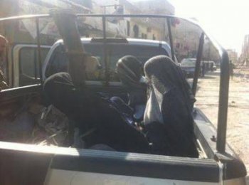 Боевики бегут из Дамаска в женском платье (фото)