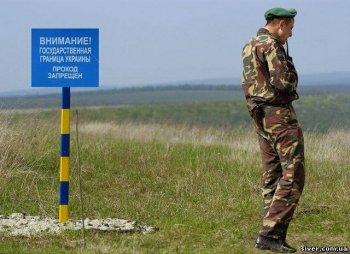 Молдавский контрабандист бежал от пограничников на упакованном сигаретами «Рено»