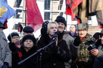 Львовские коммунисты собираются с позором исключить Фарион из рядов партии