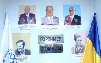 Олег Брындак поздравил с 90-летием двукратного чемпиона мира по стендовой стрельбе Юрия Никандрова