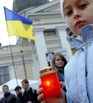 В Одессе зажгли «свечу памяти»