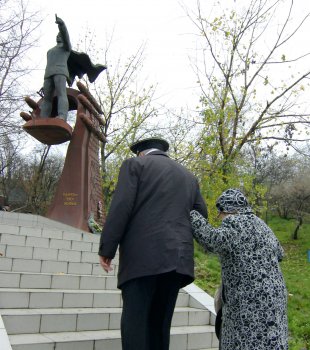 В Одессе сегодня вспоминали героев-подводников (фото)
