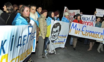 На Приморском людно