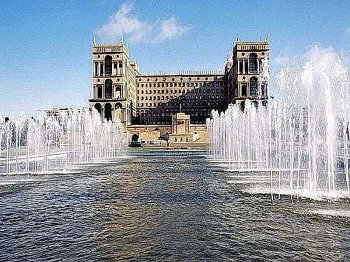 Одесские школьники проведут телемост со сверстниками из Баку