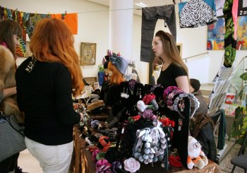 В Одессе открылась ханукальная выставка рукоделия «Шук»