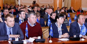 К Украинскому народу, Президенту Украины и всем политическим силам страны