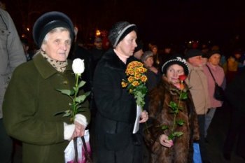 Светлана Дегуляр: «Я, как женщина, как мать считаю, что детям нужно вернуться за школьные парты и покинуть ряды митингующих»