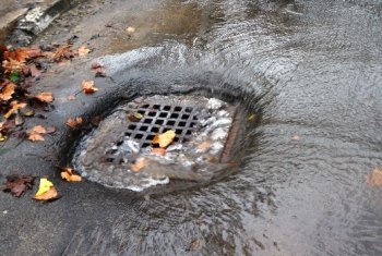 В Одессе устранена течь водопровода на проспекте Шевченко