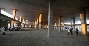 Новый терминал Одесского аэропорта строят на месте запущенного фруктового сада