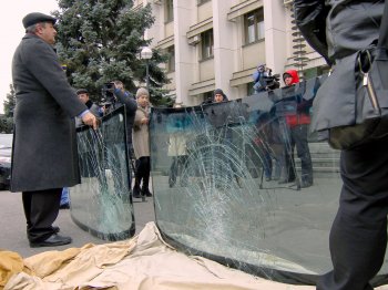 Одесский губернатор напомнил местным оппозиционерам об уголовной ответственности