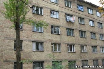 Геннадий Труханов встал на защиту прав жителей общежитий