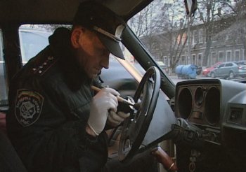 Не желая рассчитаться за проезд, рецидивист рассердился и угнал автомобиль (фото)