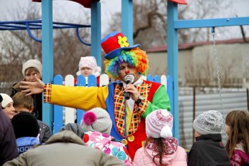 В Суворовском районе открыли три детские площадки