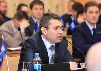Последняя сессия 2013 года