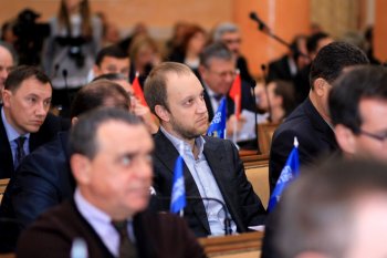 Последняя сессия 2013 года