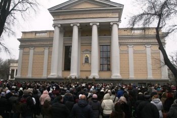 В День Святого Николая по улицам Одессы прошел крестный ход (фото)