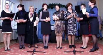 Дети Большевика получили подарки от Геннадия Труханова