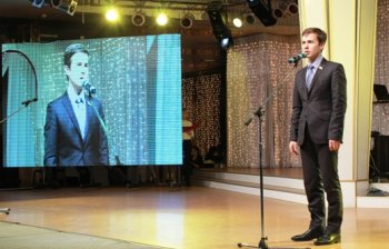 Олег Брындак поздравил энергетиков с профессиональным праздником (фото)