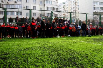 В Суворовском районе появилось очередное футбольное поле