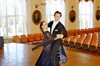 В Одессе проходит смотр-конкурс творческих коллективов (фото)