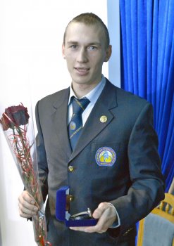 Николай Скорик и Геннадий Труханов чествовали чемпионов